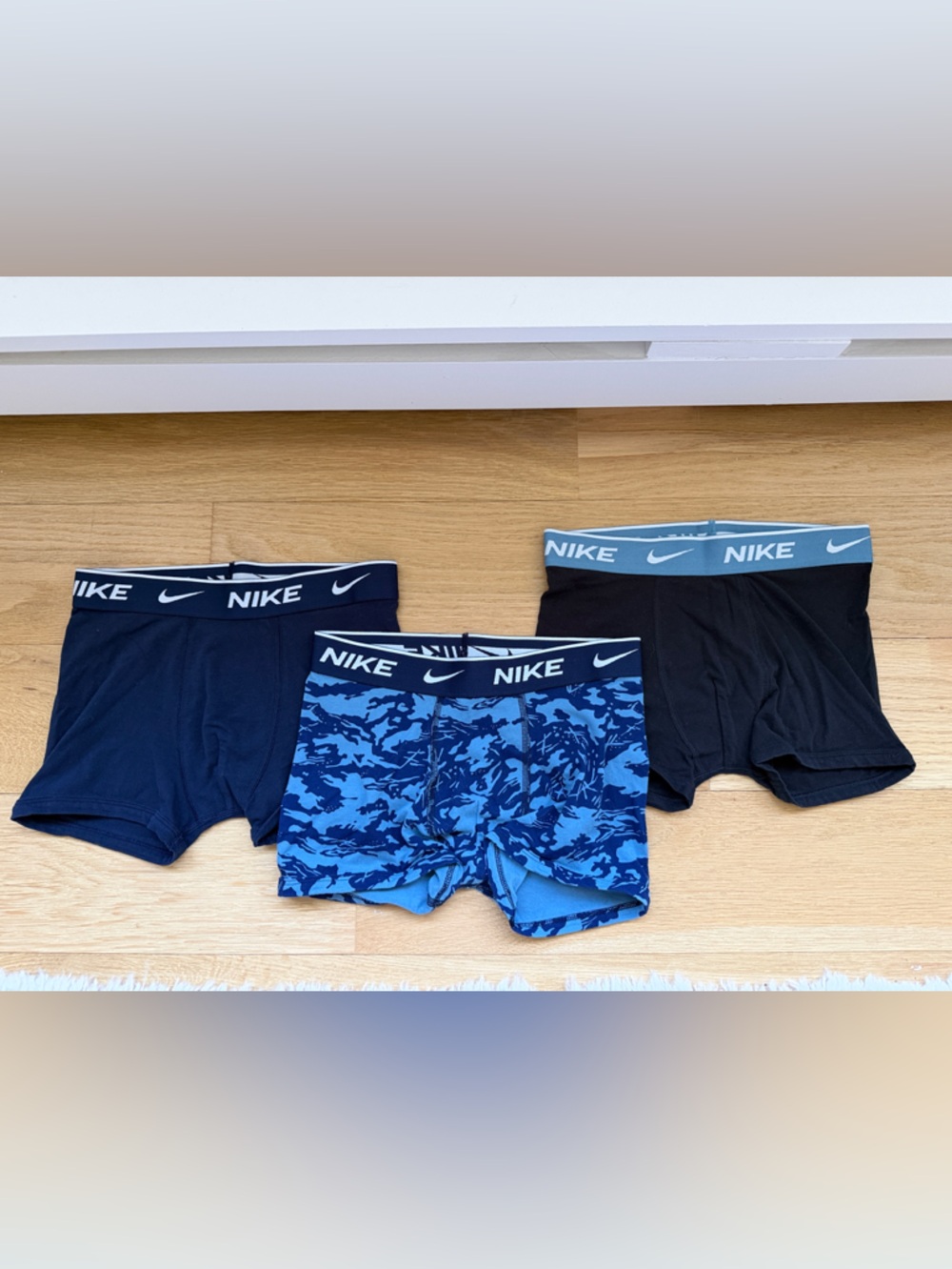 Nike Boys' Dri-Fit 3-Pack Boxer Briefs Never Worn Sz M 8-12
